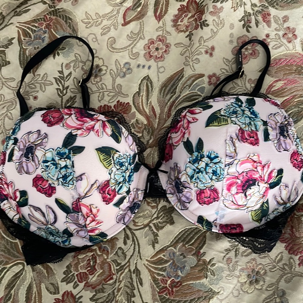 NWT Victorias Secret Dream Angel bra 34.C